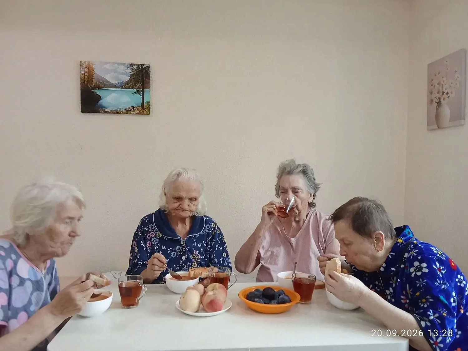 Фрукты в рационе пожилого человека: польза каждый день
