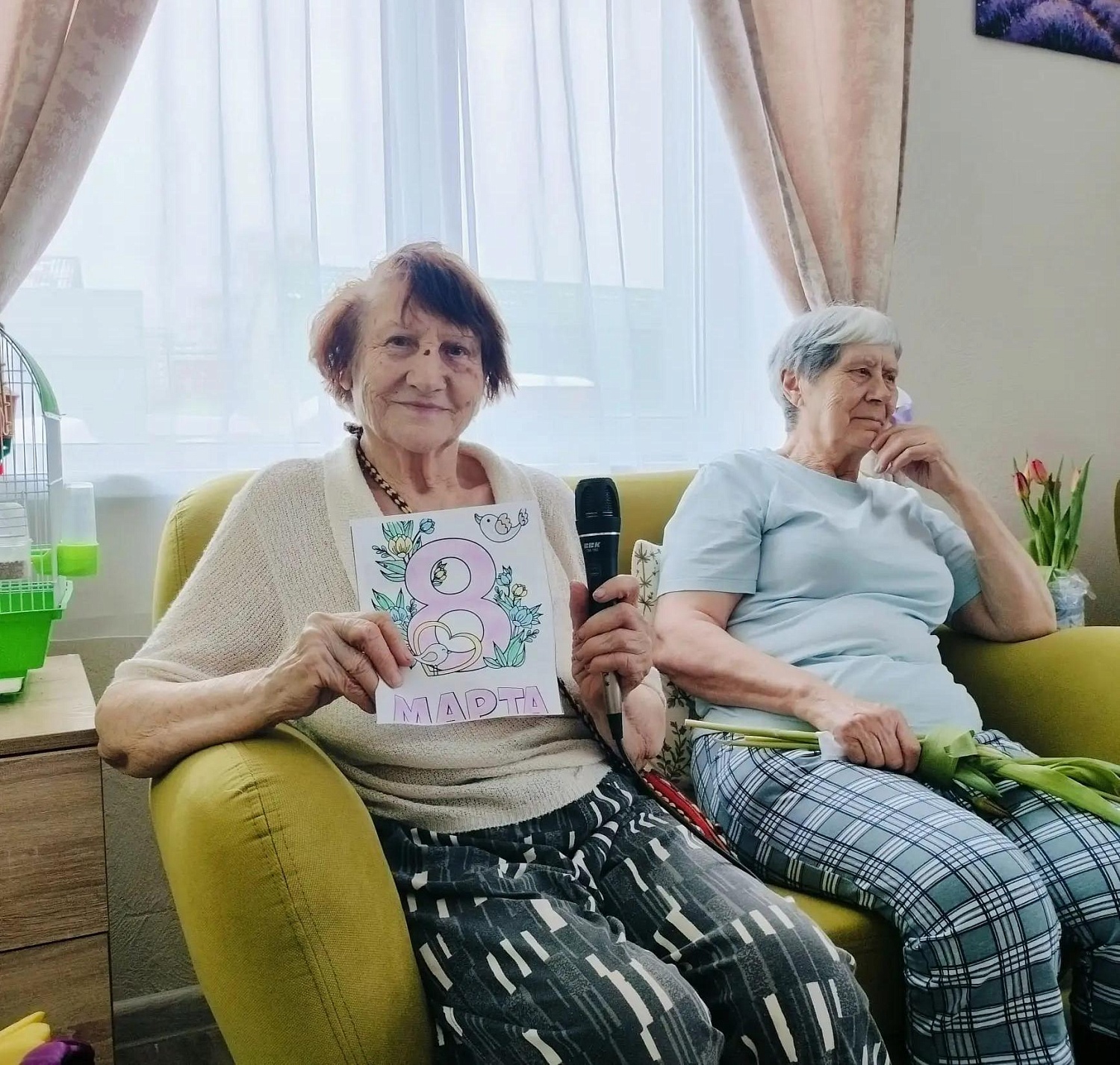 С 8 марта поздравили женщин в пансионате Рада на ул. Б. Щукина (корпус "СОДЕЙСТВИЕ")