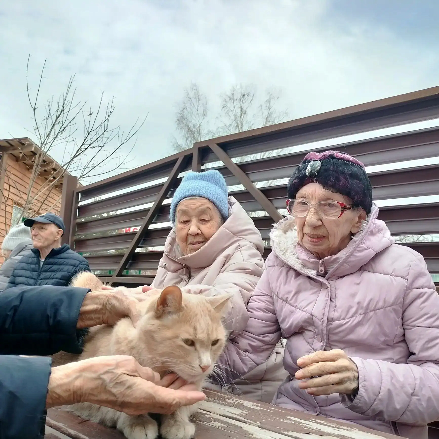 Резиденция на ул. Радужная (досуг)