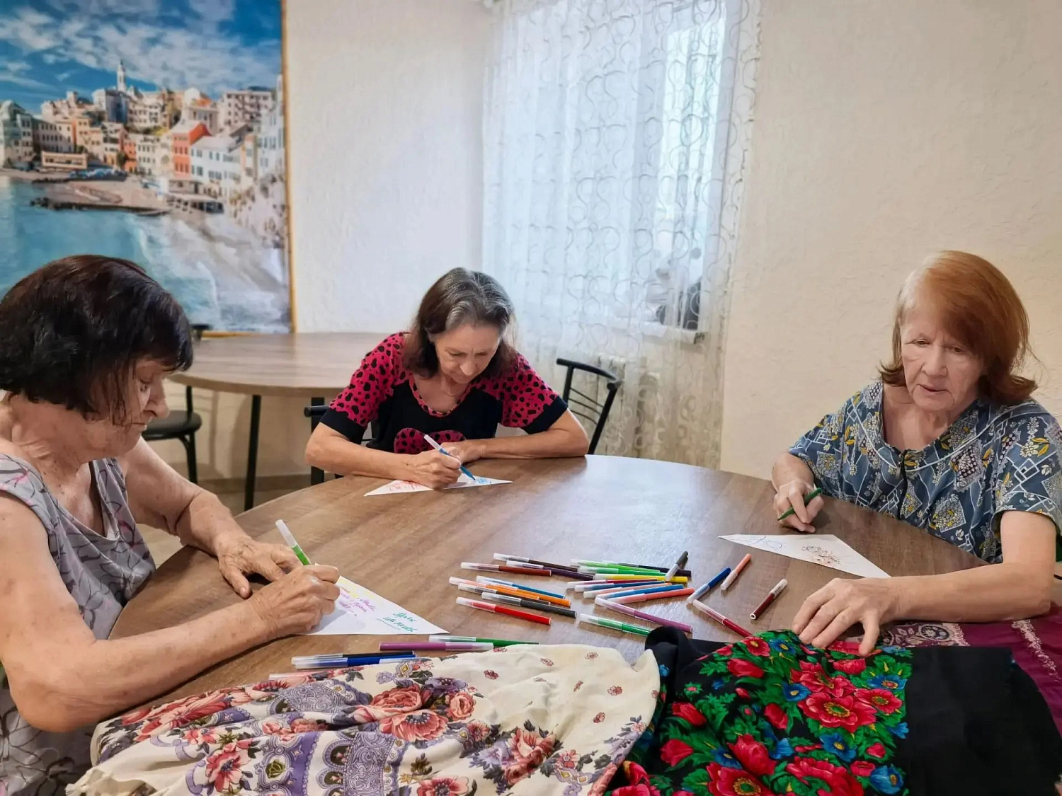 Русский платок — красота, которая живёт в наших сердцах!