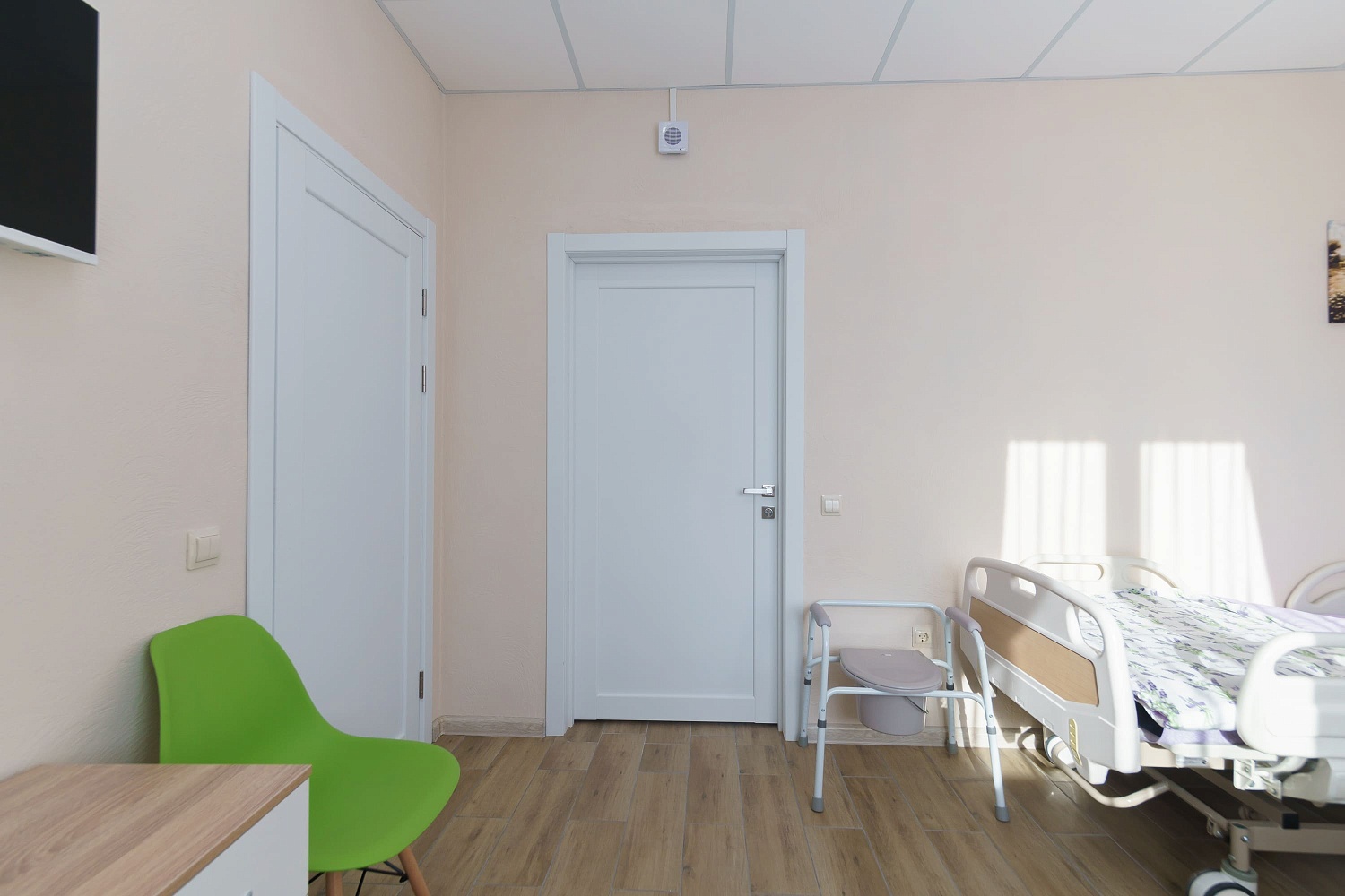 21 февраля открыл свои двери наш уютный пансионат «Резиденция РАДА» уровня «Комфорт+» по адресу Дальняя ,12