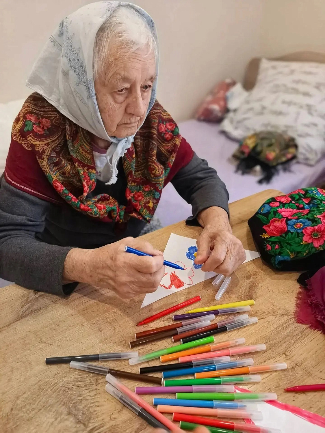 Русский платок — красота, которая живёт в наших сердцах!