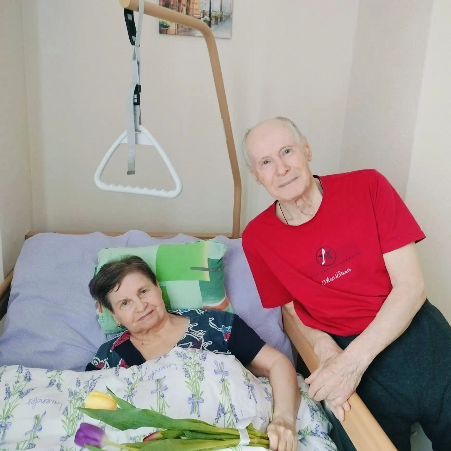 С 8 марта поздравили женщин в пансионате Рада на ул. Б. Щукина (корпус "СОДЕЙСТВИЕ")